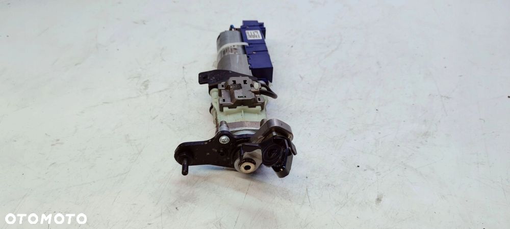 SIŁOWNIK ELEKTRYCZNY KLAPY PRAWY TYŁ AUDI Q5 8R 8R0827852B - 4