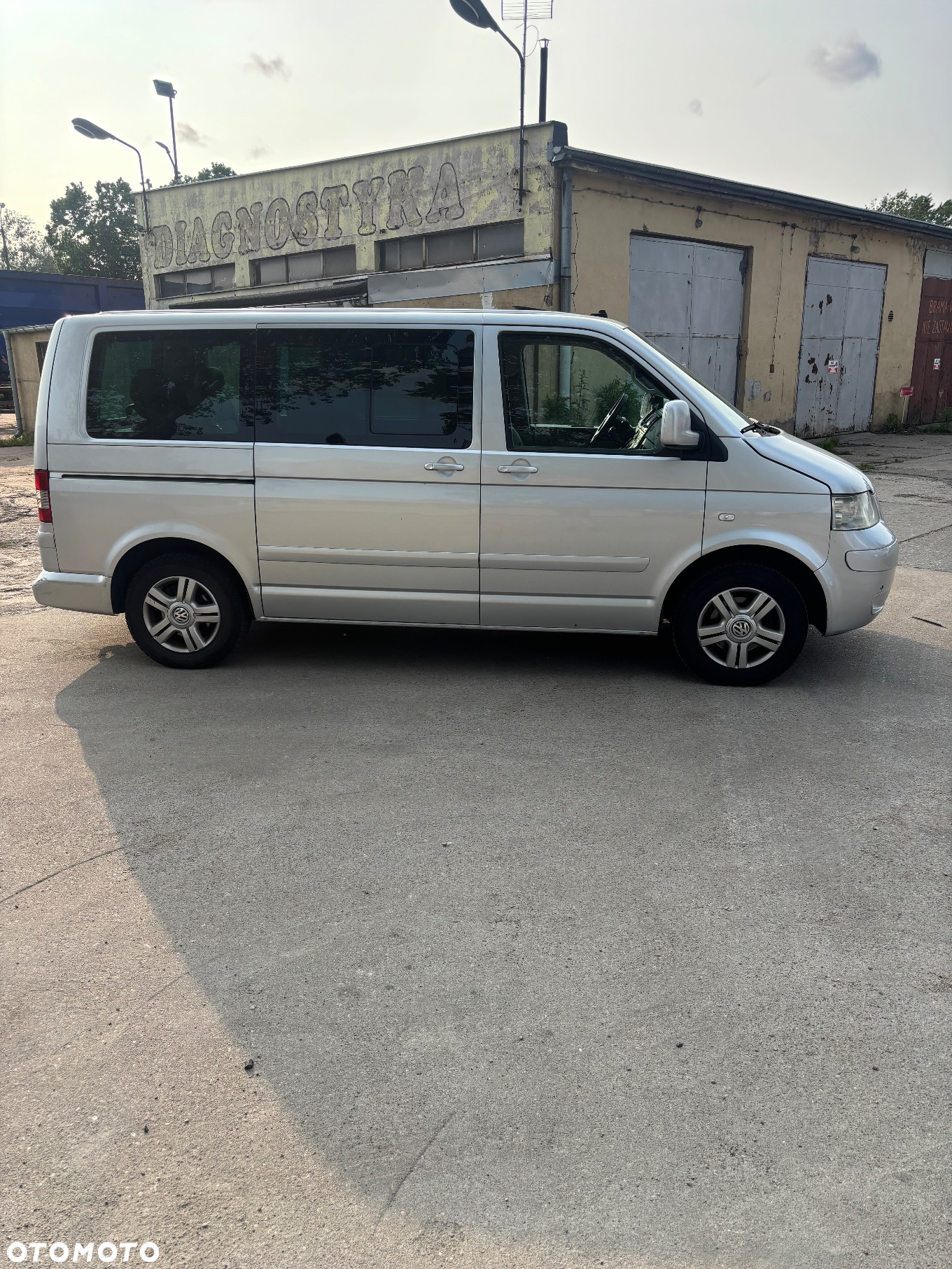 Volkswagen Transporter - 4