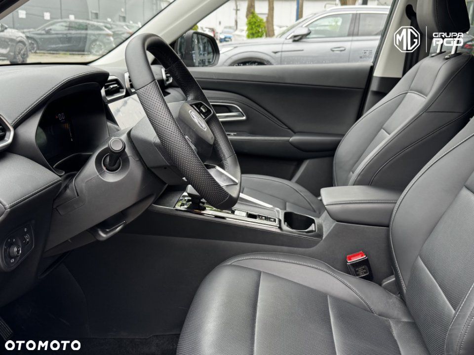 MG ZS Hybrid+ - 7