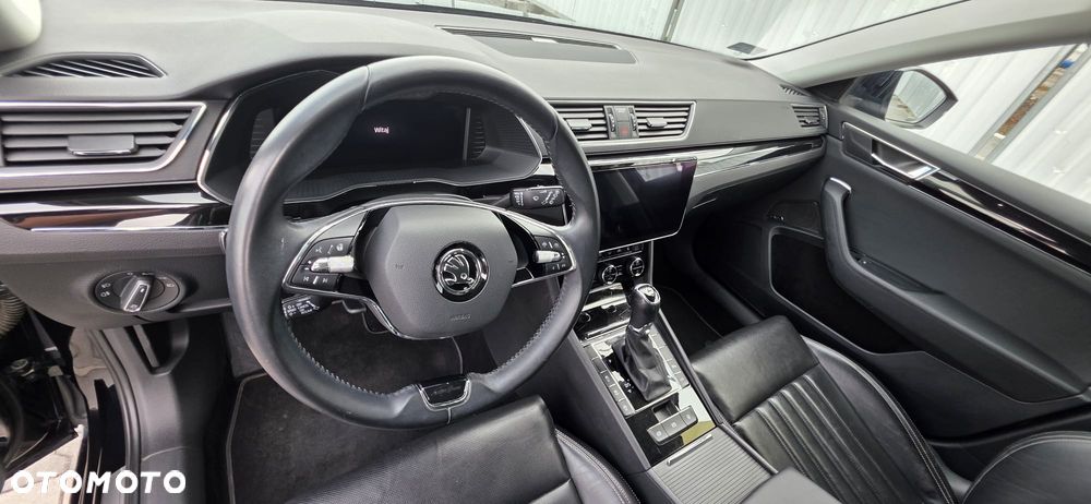 Skoda Superb 2.0 TDI SCR L&K DSG - 13