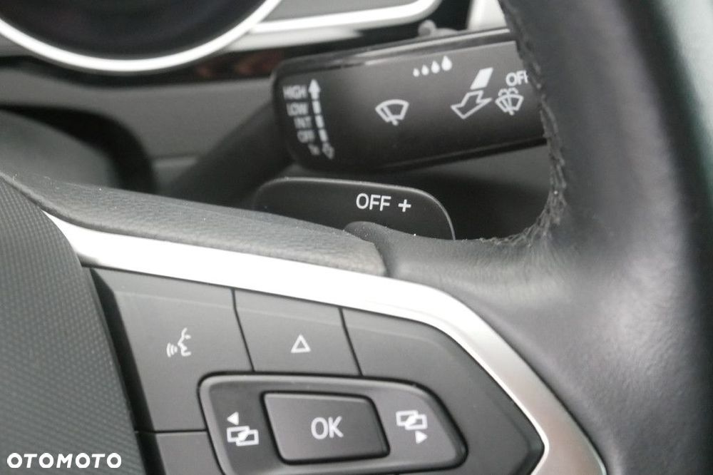 Volkswagen Passat 2.0 TSI Business DSG - 26