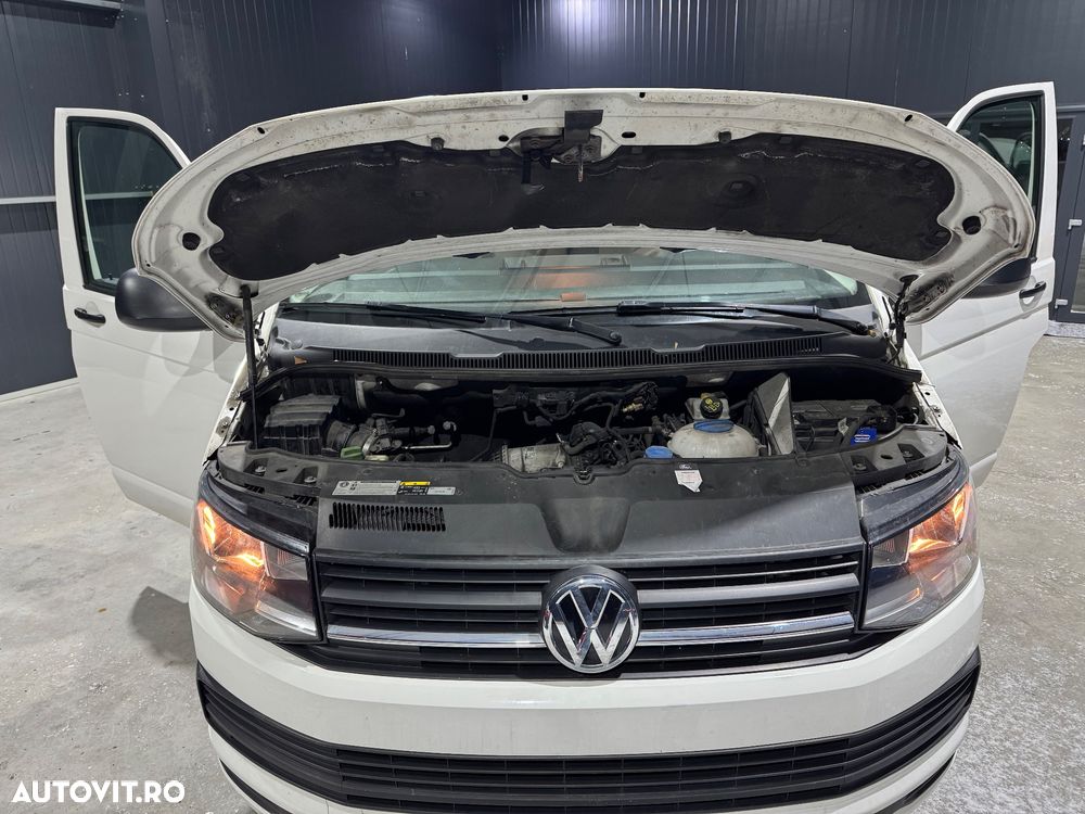 Volkswagen Transporter - 19