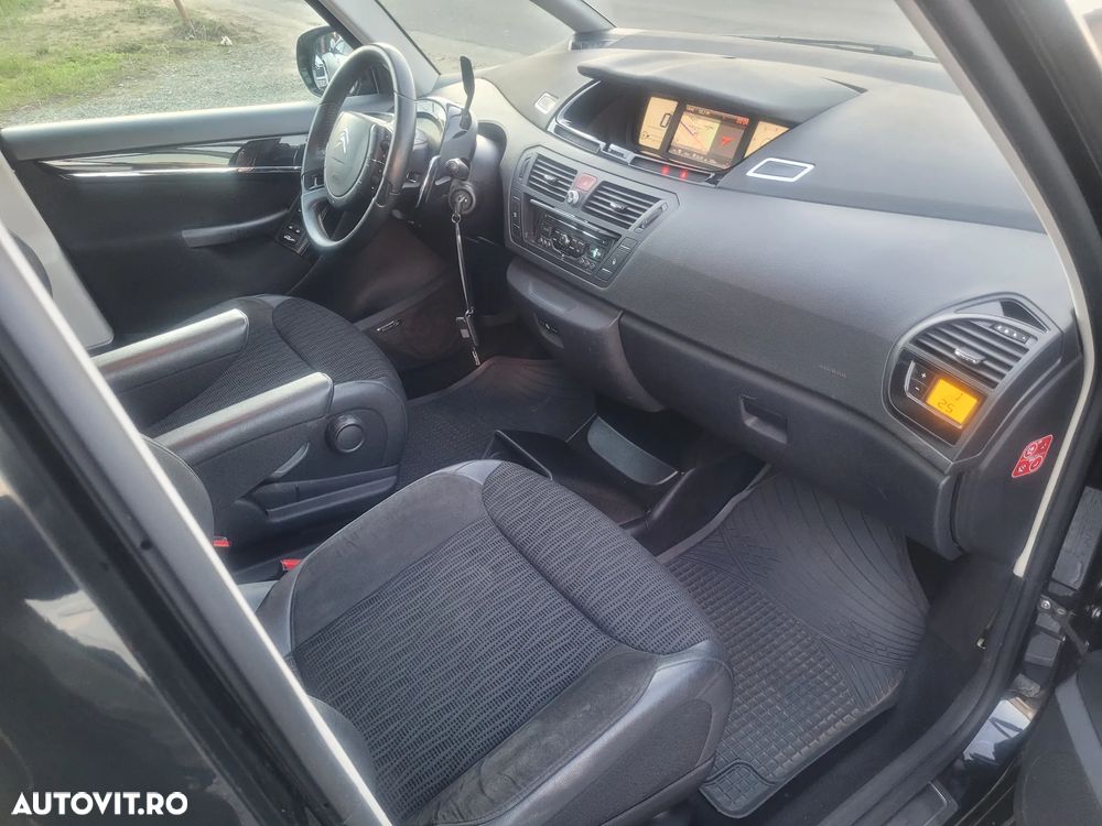 Citroën C4 Picasso 2.0 HDi FAP Aut. Exclusive - 10