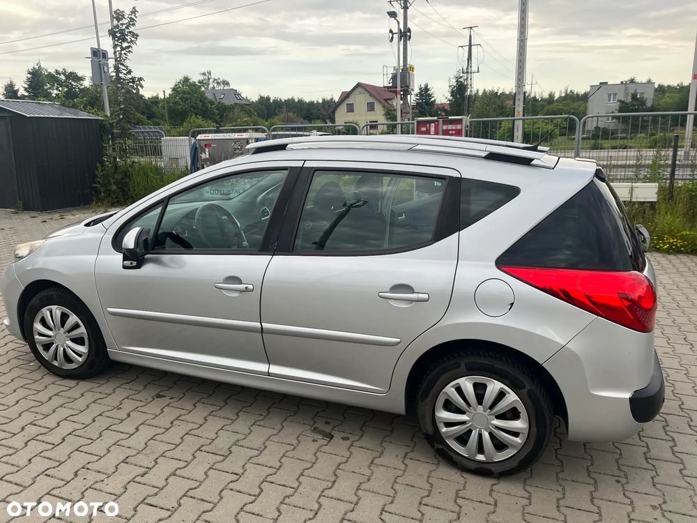 Peugeot 207 1.6 Trendy - 1