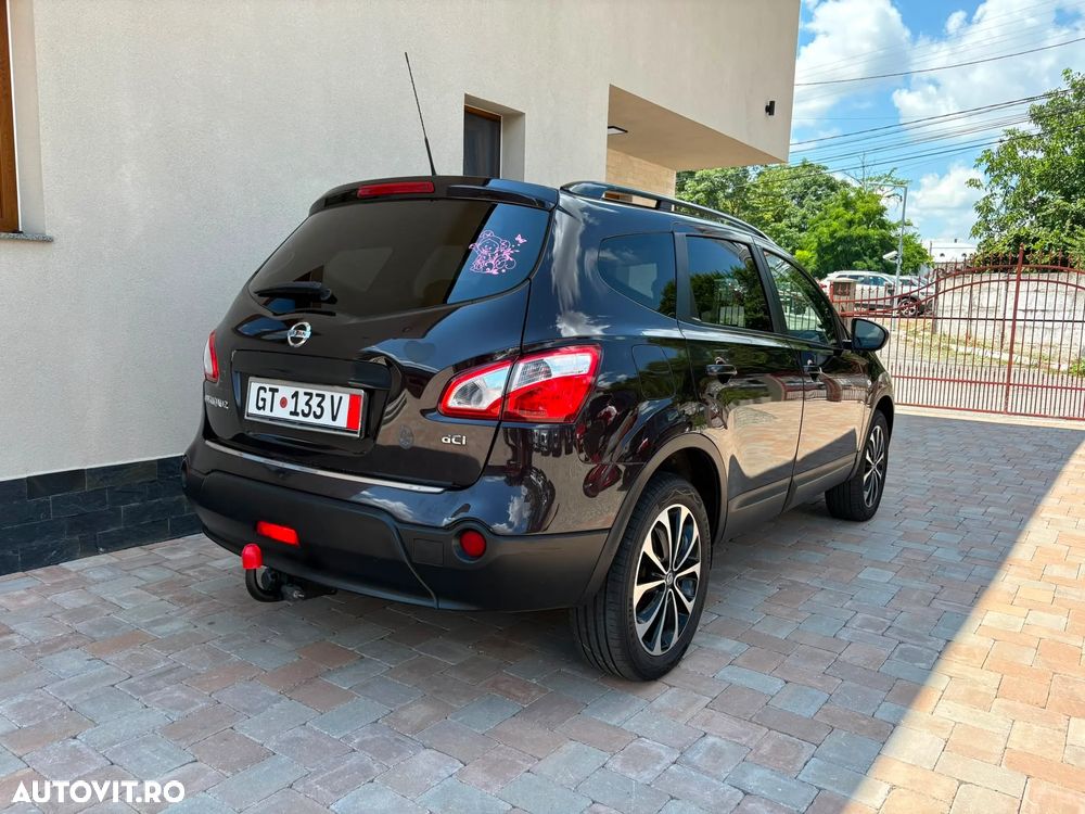 Nissan Qashqai 1.6 DCI 4 x 4 DPF Start/Stop tekna - 4