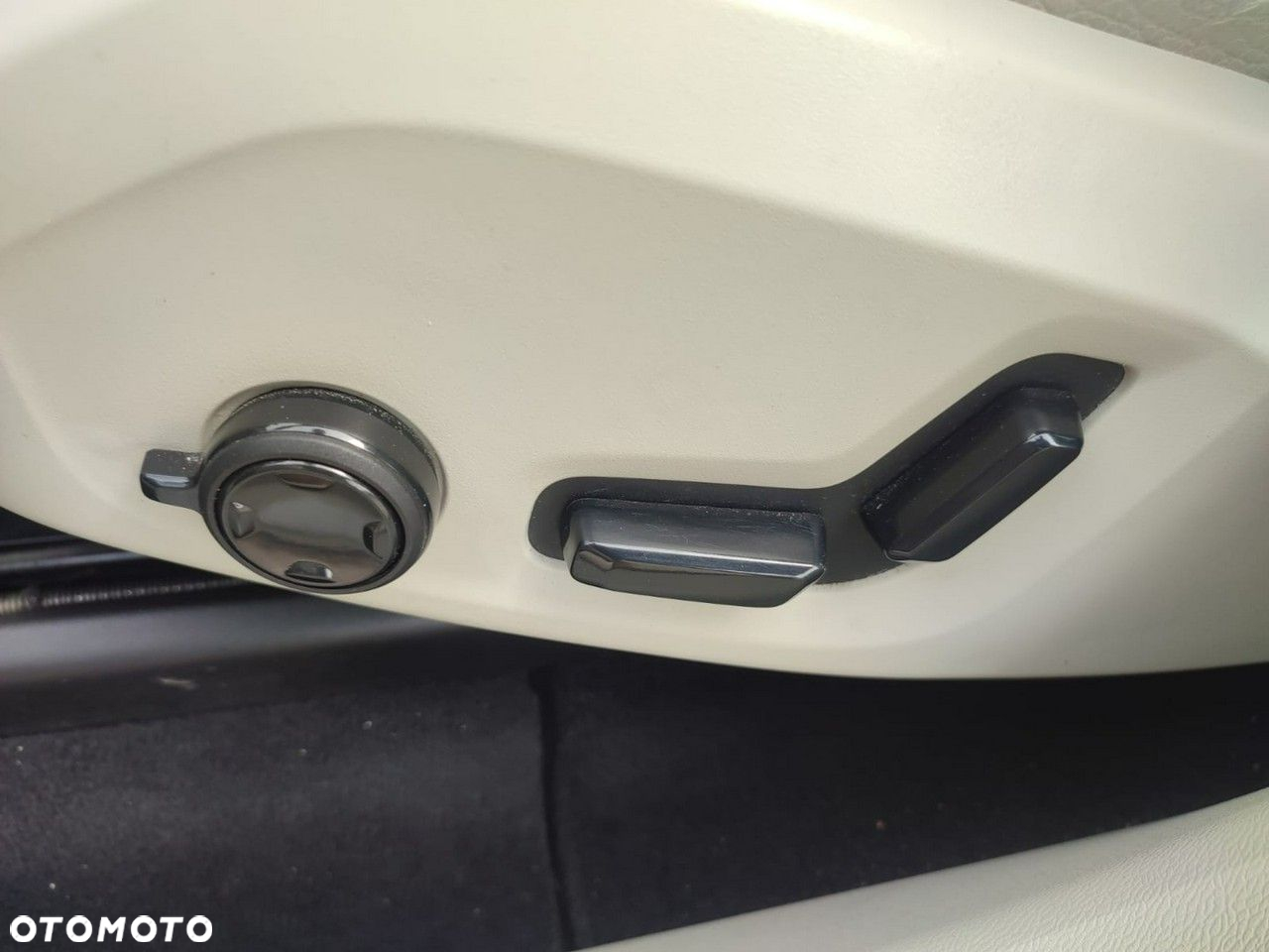 Volvo XC 60 B4 D Geartronic Inscription - 19