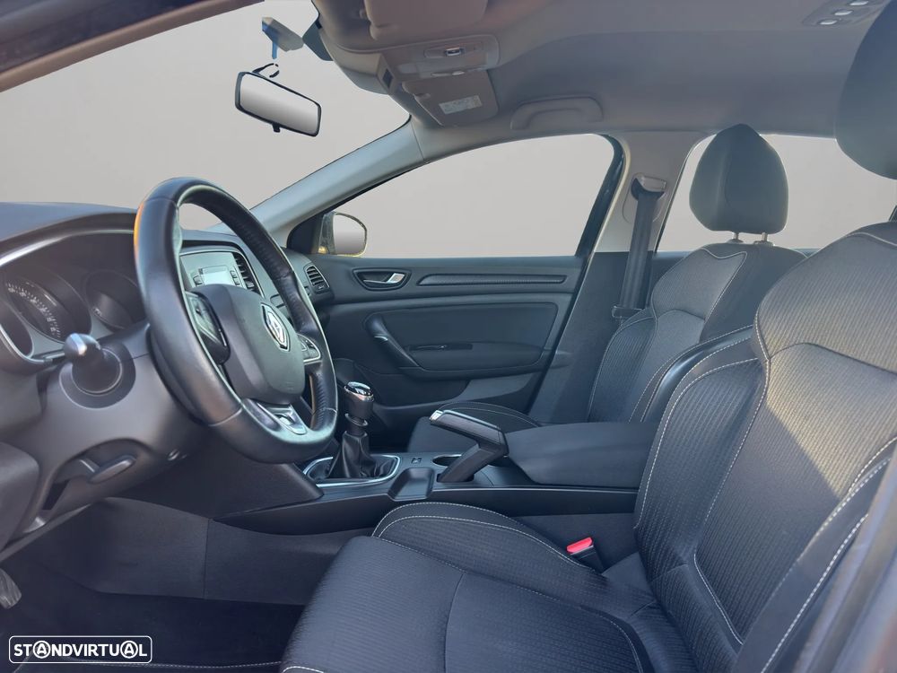 Renault Mégane Sport Tourer 1.5 dCi Intens - 9