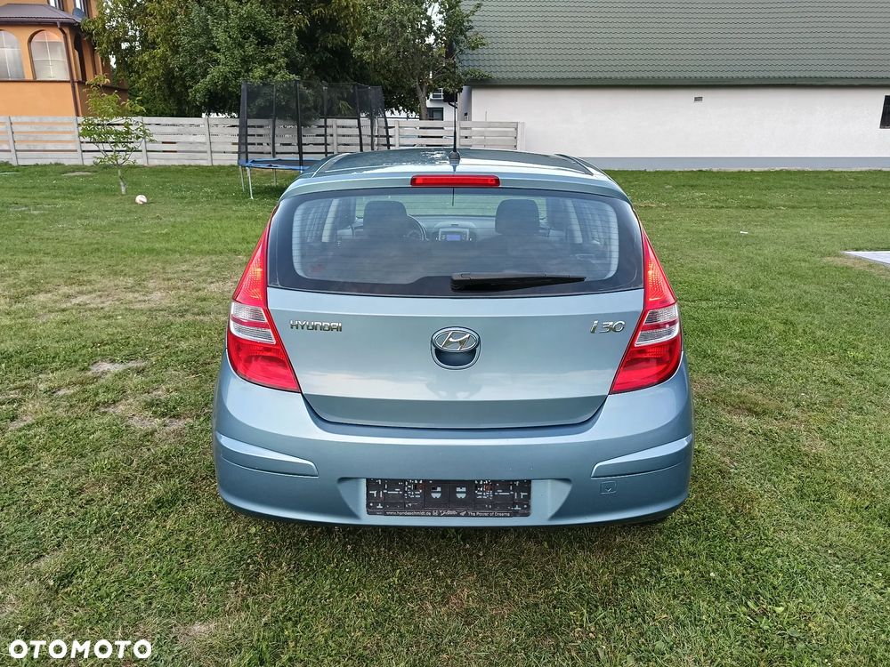 Hyundai i30 1.6 blue Comfort - 4