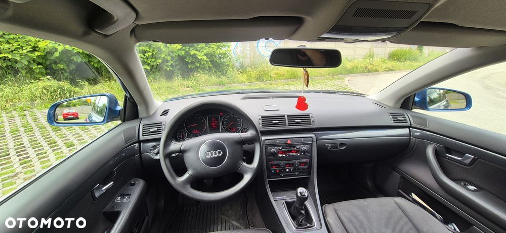 Audi A4 Avant 1.8T - 9