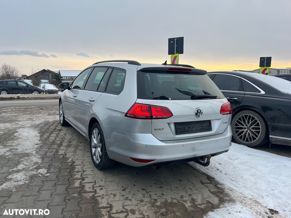 Volkswagen Golf Variant 1.6 TDI BlueMotion Technology DSG Lounge - 3