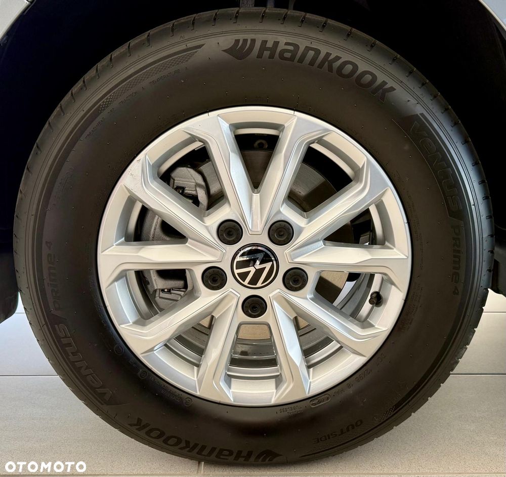 Volkswagen Multivan - 8