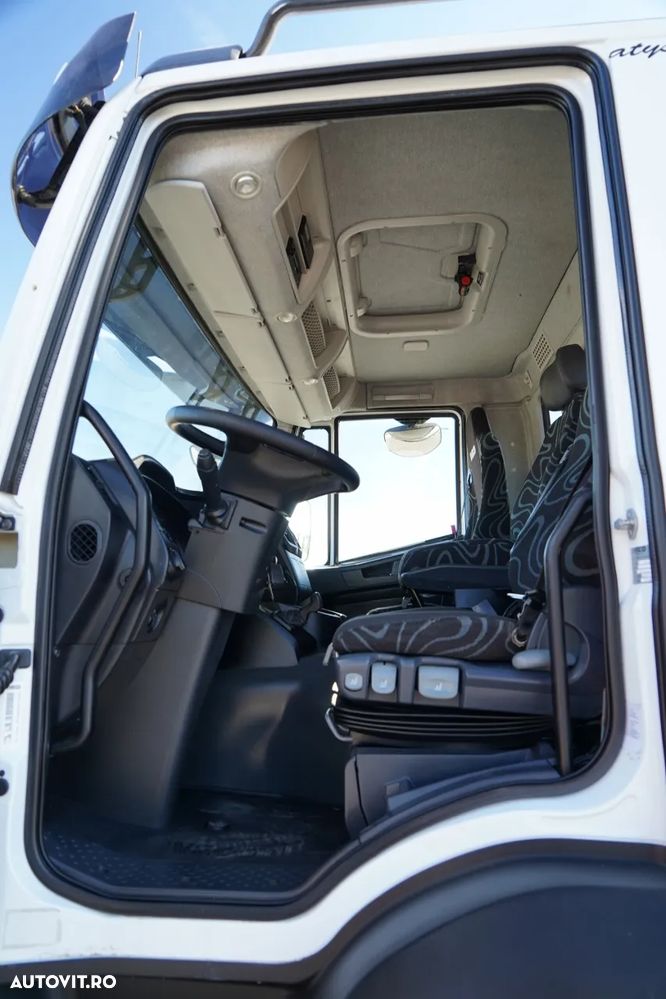 Iveco TRAKKER 410 / LIVRARE - 6,5 M + PALFINGER PK 19.001 SLD / PODEA RESISTENTĂ / 3 LOCURI / TELECOMANDĂ/ - 26