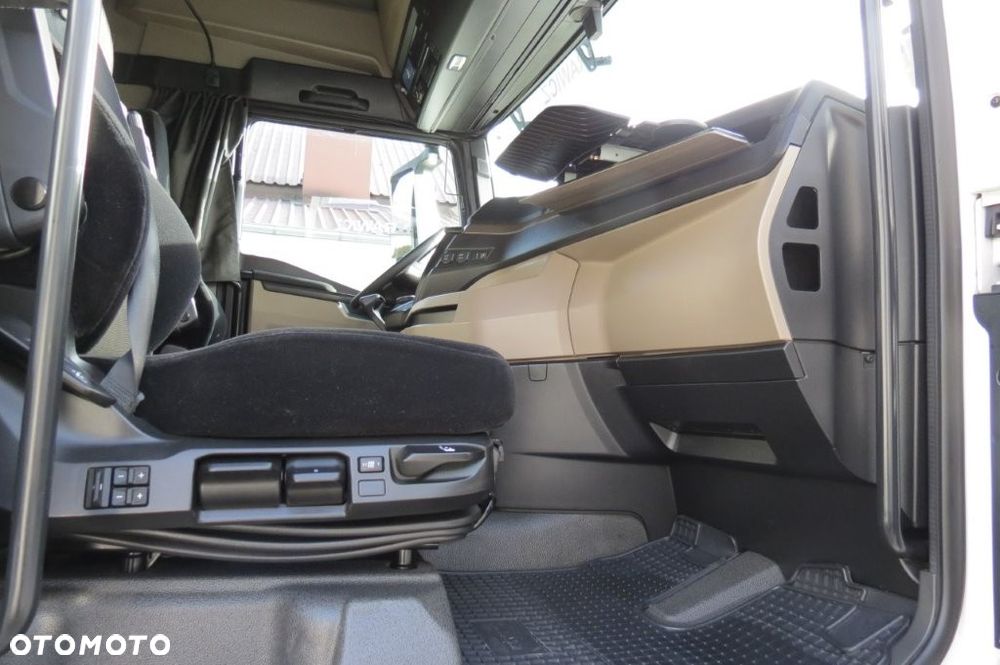 MAN TGX TG3 18.470 GX MEGA RETARDER CYFROWE ZEGARY KLIMA POSTOJOWA ACC NAVI PO KONTRAKCIE SERWIS MAN - 10