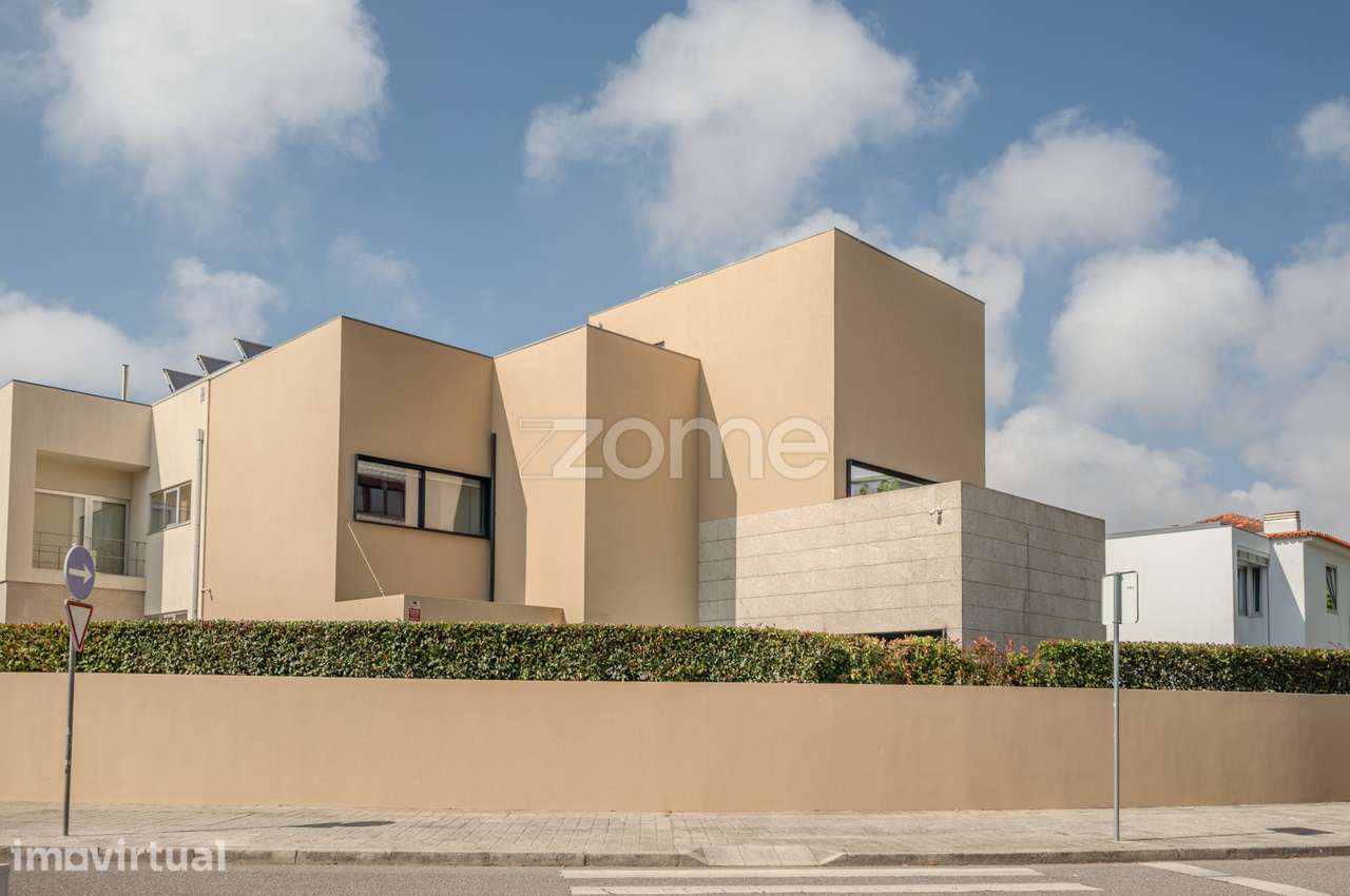 Moradia Contemporânea com 5 Suítes, Piscina e Garagem | Foz - Porto - Grande imagem: 2/60
