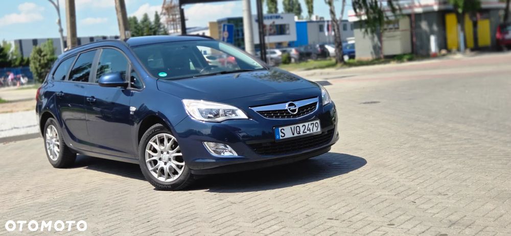 Opel Astra 1.6 Turbo 150 Jahre - 20