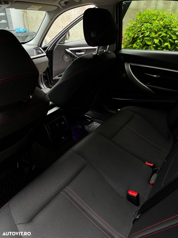 BMW Seria 3 - 24