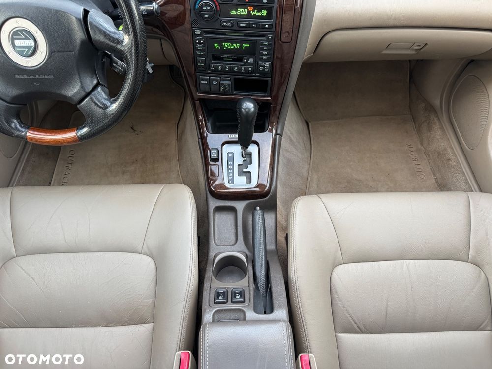 Subaru Outback 3.0 H6 - 19