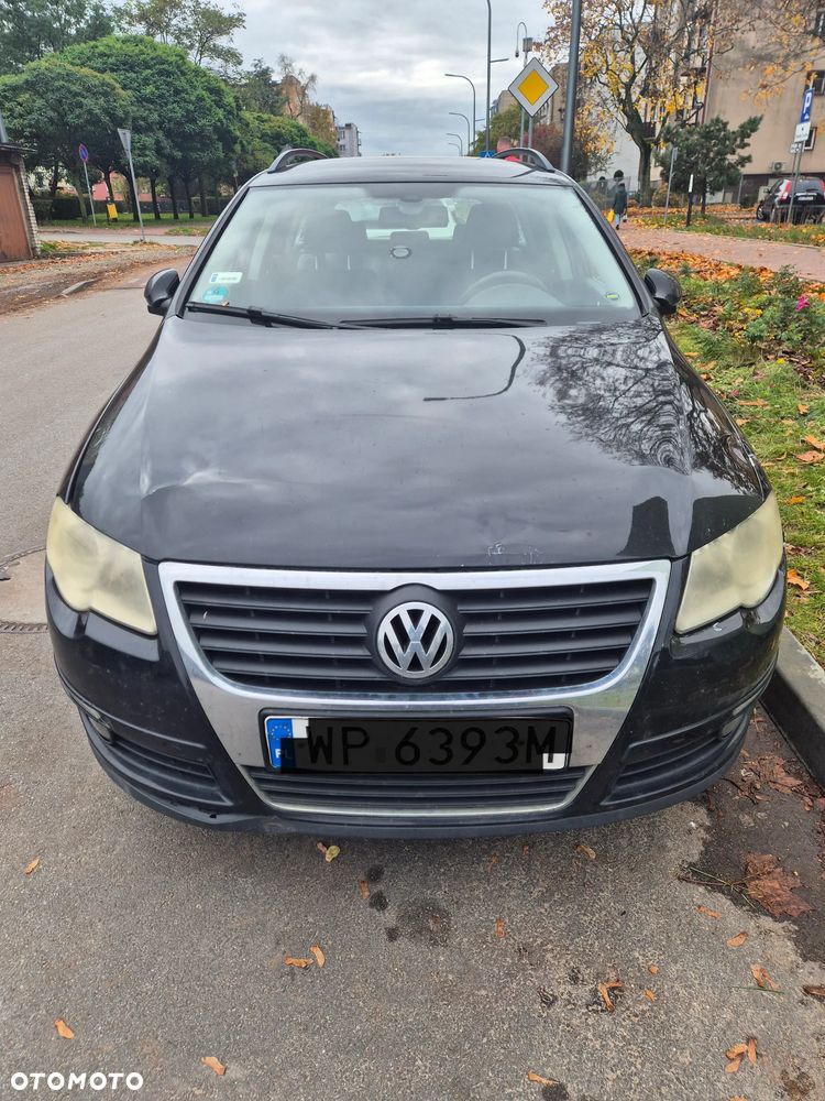 Volkswagen Passat 2.0 TDI DPF BlueMotion Technology Comfortline - 3