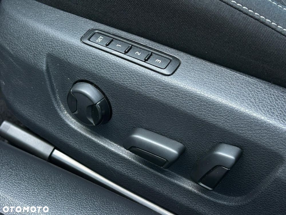 Skoda Superb 2.0 TSI Ambition DSG - 36