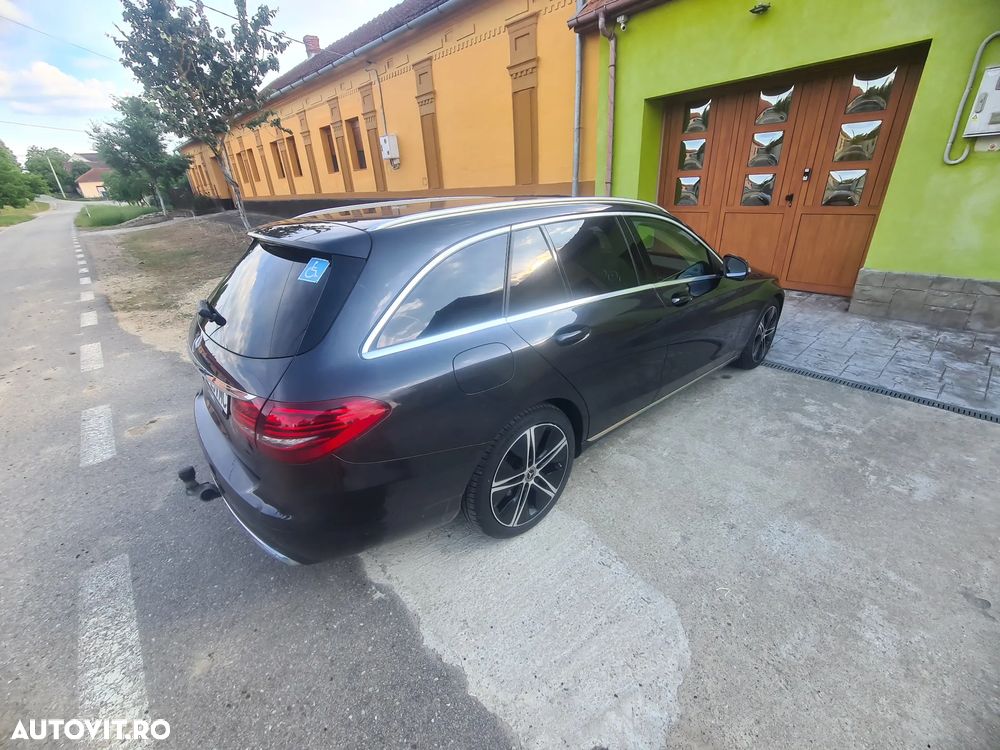 Mercedes-Benz C 220 d 9G-TRONIC - 19