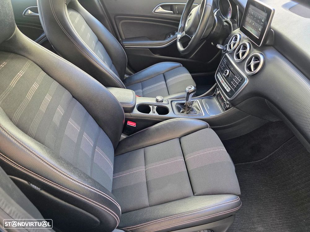 Mercedes-Benz A 180 d Urban - 45