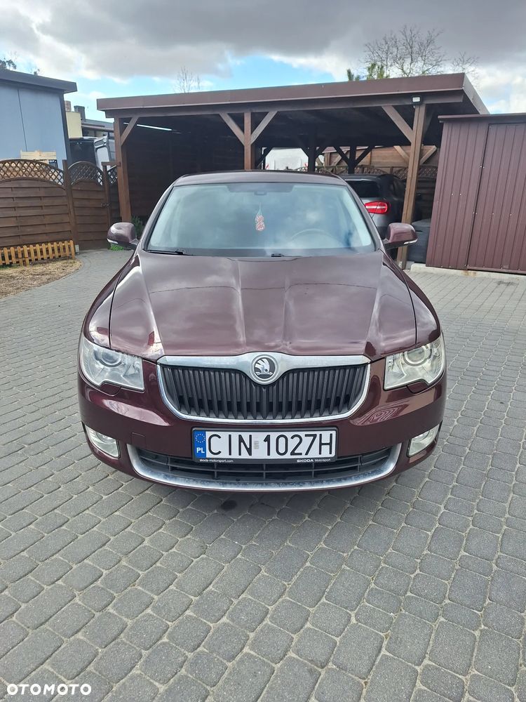 Skoda Superb 2.0 TDI Ambition DSG - 7