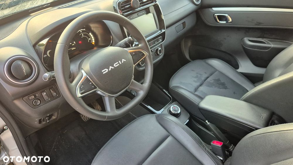 Dacia Spring - 4