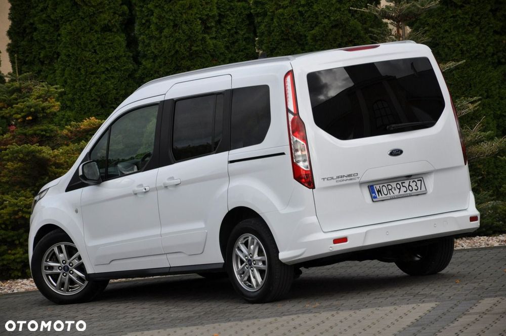 Ford Tourneo Connect 1.5 TDCi Start-Stop Titanium - 19