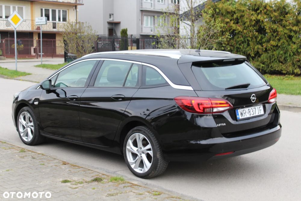 Opel Astra 1.6 D Automatik Start/Stop Edition - 11
