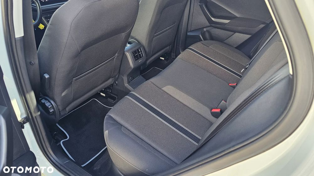 Volkswagen T-Roc 1.6 TDI SCR IQ.DRIVE - 32
