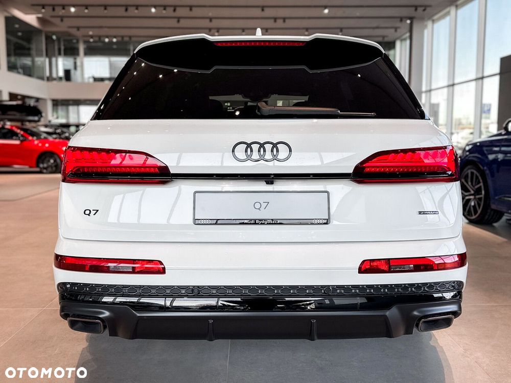 Audi Q7 - 7