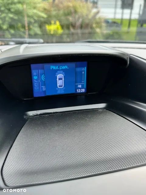 Ford Kuga 2.0 TDCi 2x4 SYNC - 17