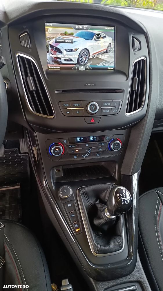 Ford Focus 1.0 EcoBoost Titanium - 16