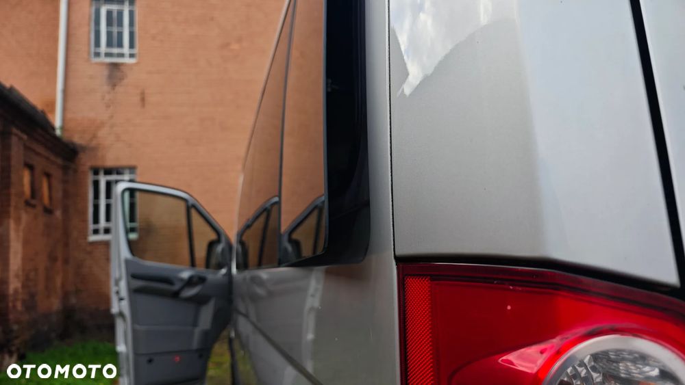 Volkswagen Crafter - 13