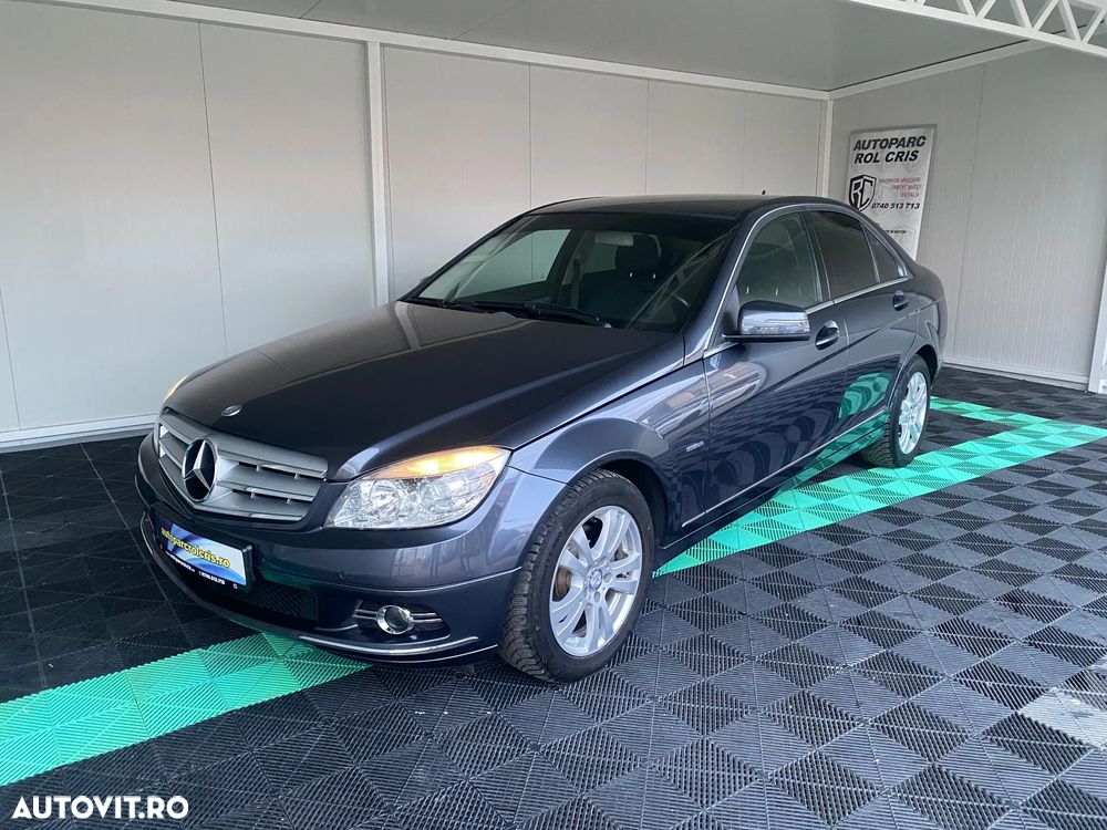 Mercedes-Benz C - 9