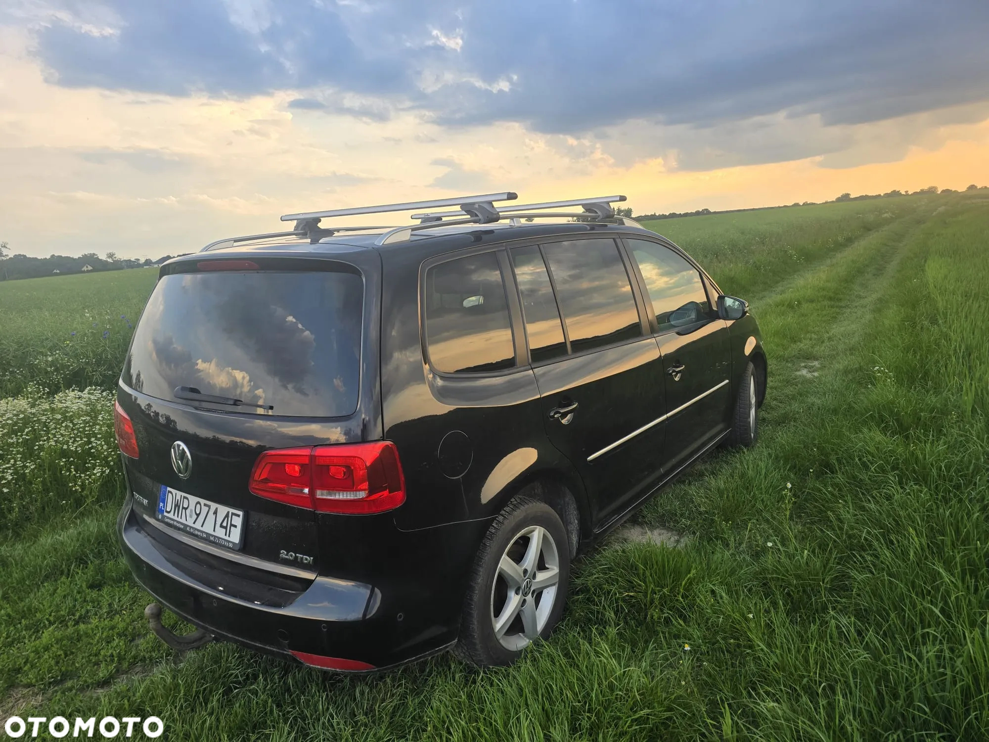 Volkswagen Touran 2.0 TDI DPF Highline - 4