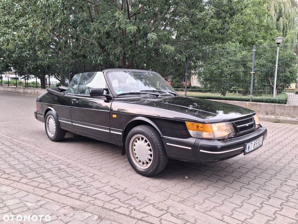 Saab 900 - 1