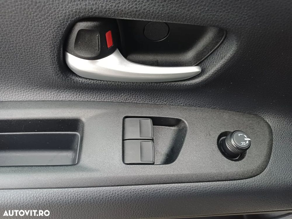 Toyota Aygo X 1.0l MT Dynamic - 11