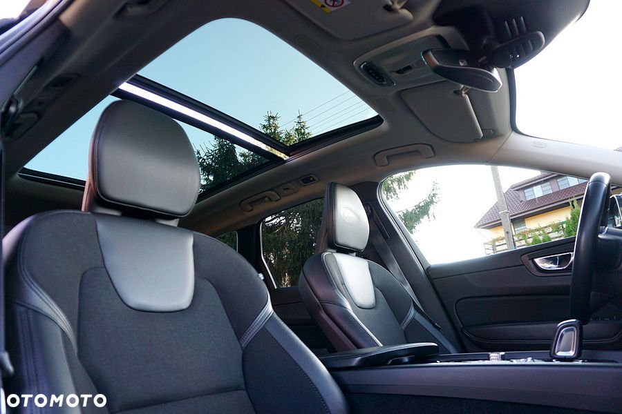 Volvo XC 60 B5 B Geartronic Momentum Pro - 31