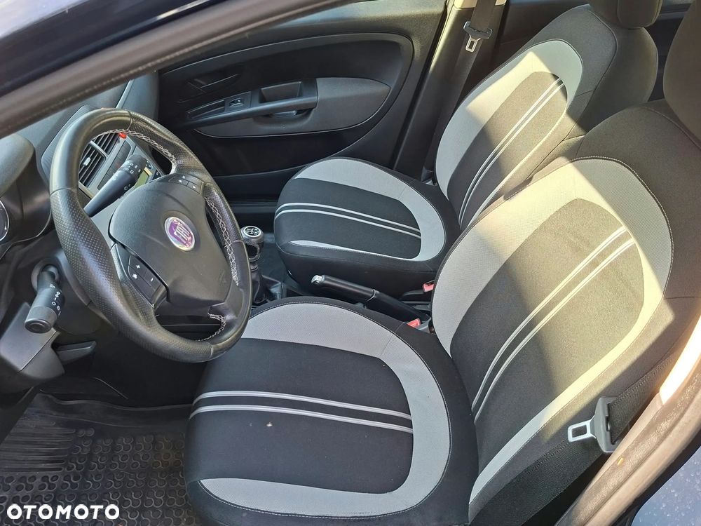 Fiat Punto 1.2 8V - 12