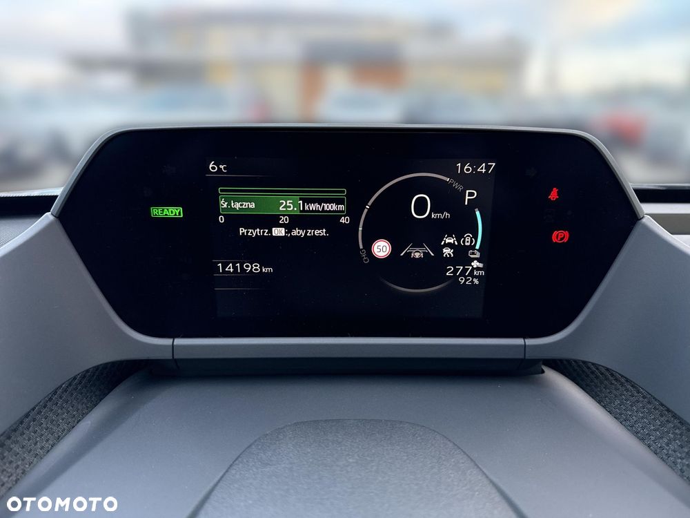 Toyota bZ4X 71.4kWh Executive - 14