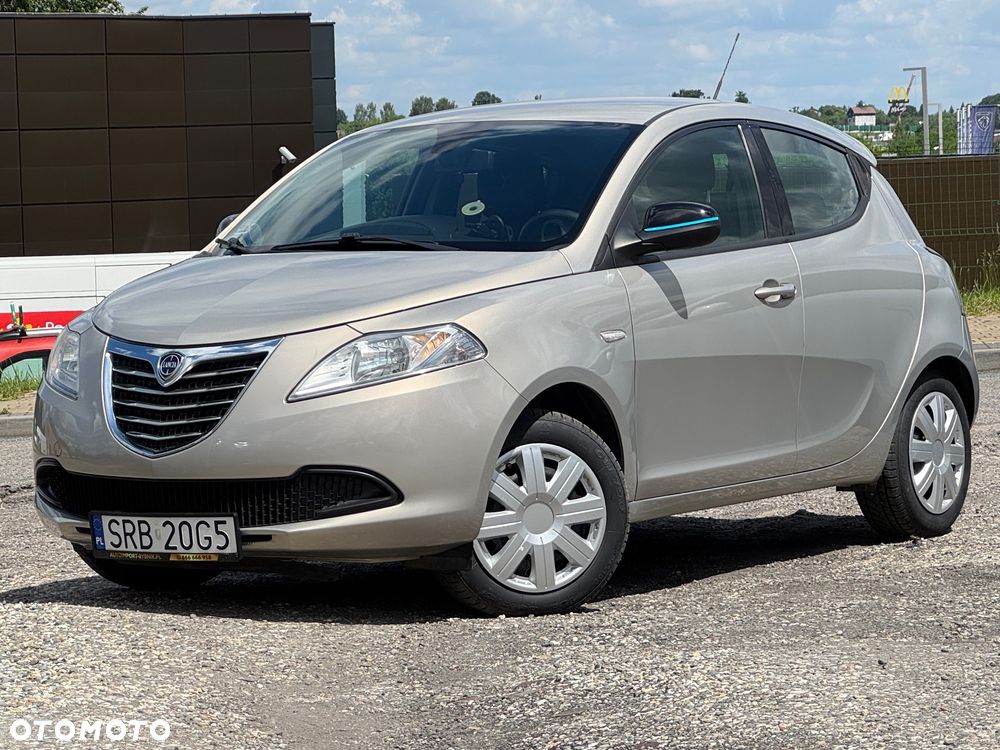 Lancia Ypsilon 1.2 8V Elefantino S&S - 9