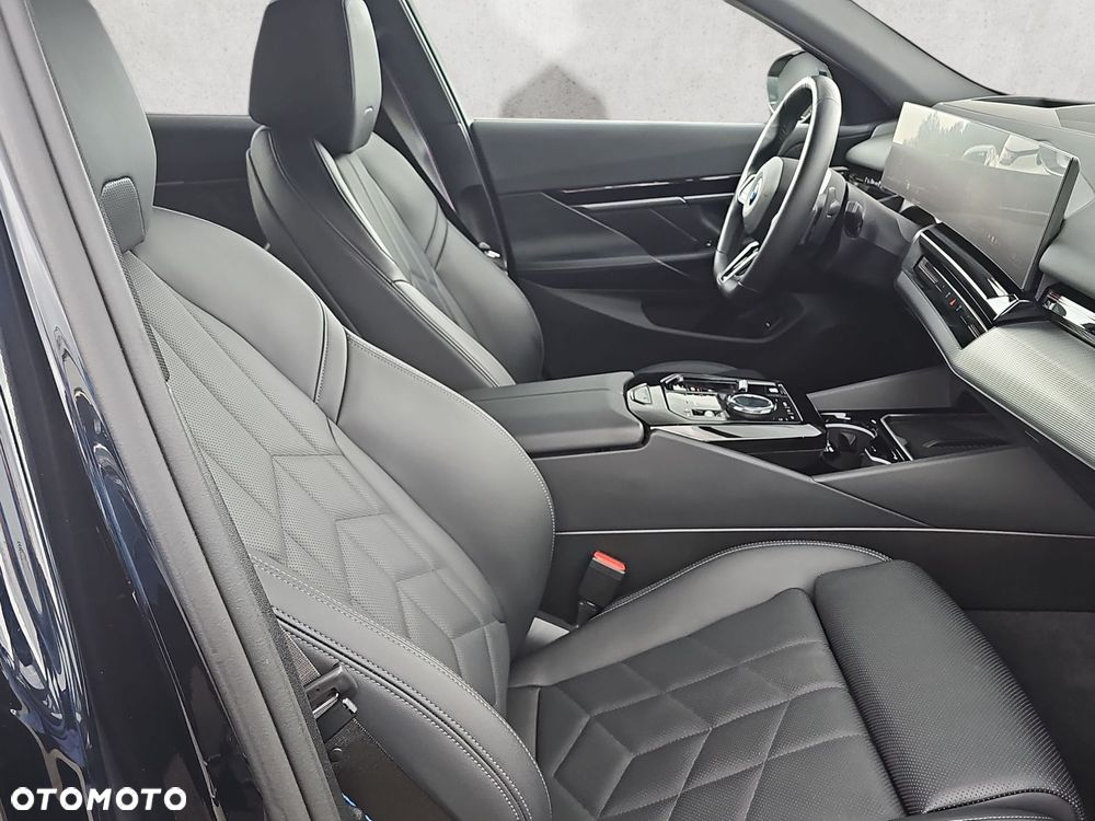 BMW Seria 5 - 14