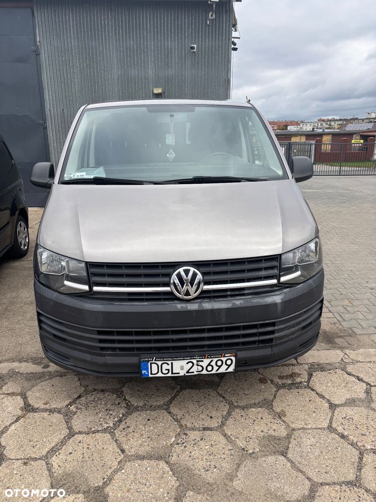Volkswagen Transporter - 2