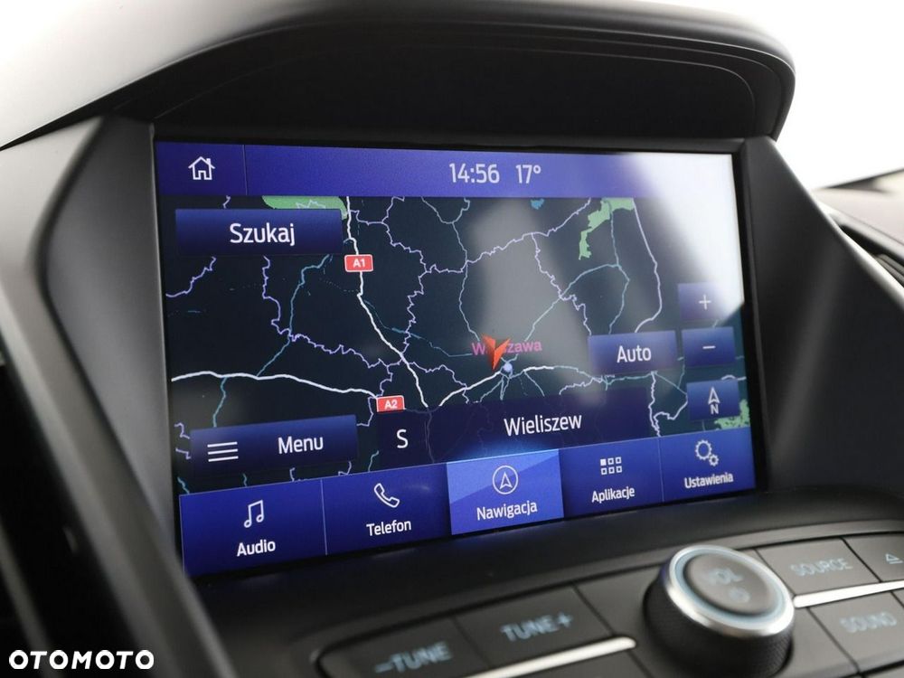 Ford Kuga 1.5 EcoBoost 2x4 Titanium - 24
