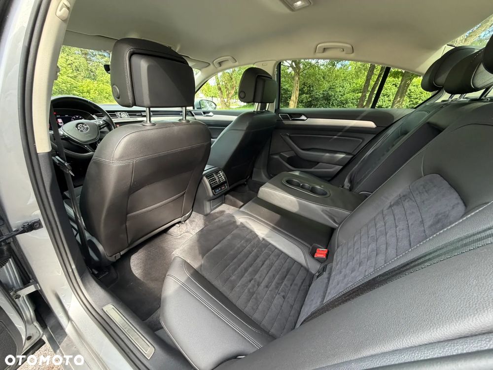 Volkswagen Passat 1.8 TSI BMT Highline DSG - 25