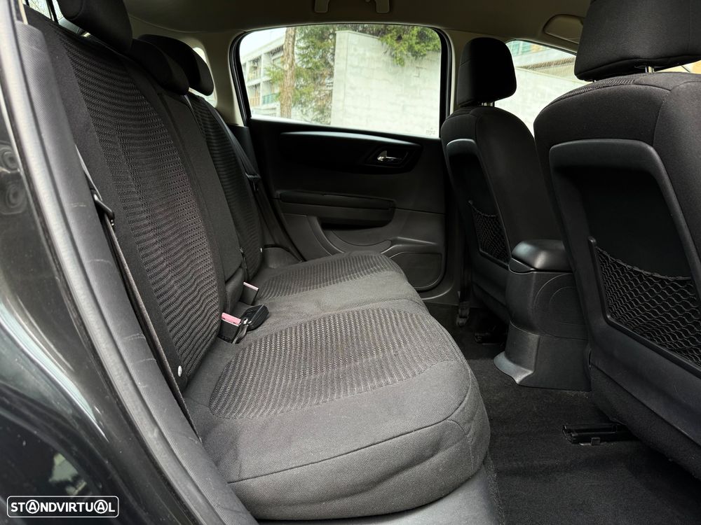 Citroën C4 1.6 HDi Exclusive - 8