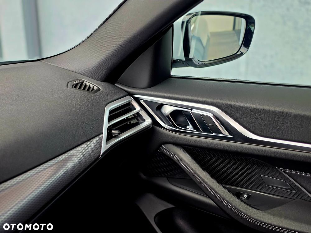 BMW Seria 4 420i M Sport - 29