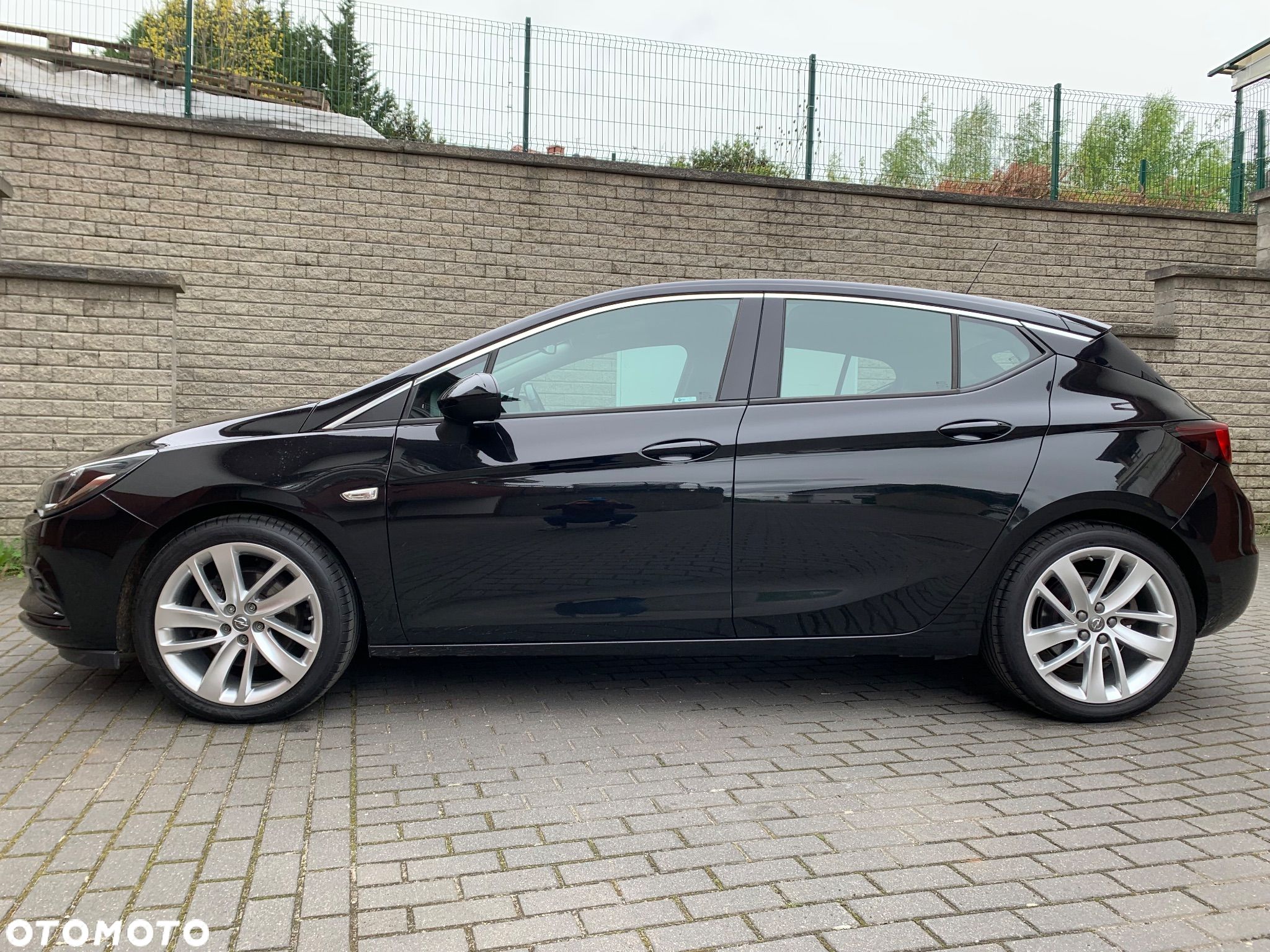 Opel Astra 1.6 BiTurbo D (CDTI) Start/Stop Dynamic - 1