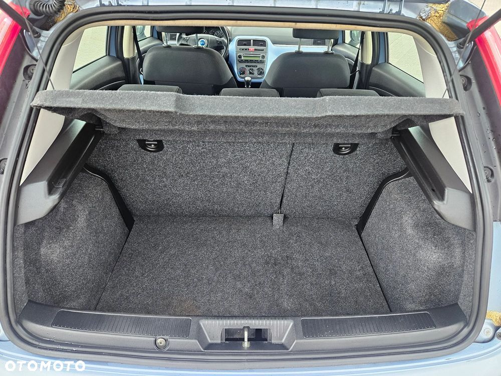 Fiat Grande Punto - 14